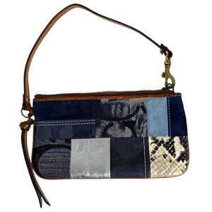 COACH Patchwork Suede Denim Blues Signature Zipper Wristlet Clutch Wallet NO TAG